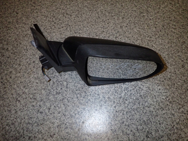 Mitsubishi colt cz3 09-12 зеркало правое 5 pin