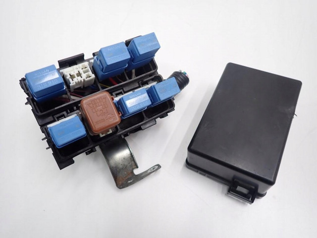 Pojistková skříňka 15R 243821KN0A Nissan