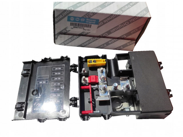 Блок предохранителей alfa romeo 156 46759214 oe