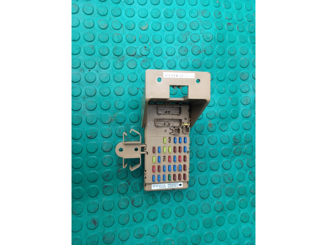 Subaru legacy iv блок предохранителей 82201ag041