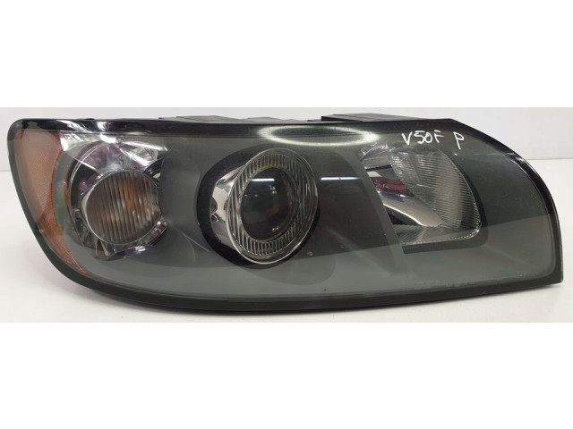 Lampa правая przednia  volvo v50 30698886 euro Правое 