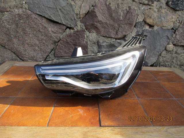 Přední světlo YP00016180 YP00016180 Opel
