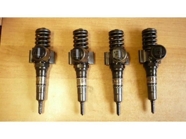 POMPOWTRYSKIWACZ VW AUDI A3 8P 2.0 TDI 03G130073B