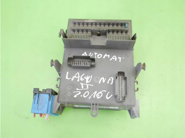 Pojistková skříňka II 2.0 16V 8200148810-A, 518002217 Inny