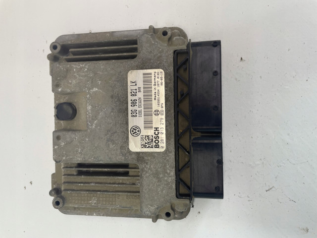 БЛОК УПРАВЛЕНИЯ ДВИГАТЕЛЕМ VAG 03G906021LK 0281013279  03G906021LK,   Bosch 