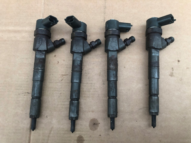 Wtrsykiwacze saab 93 9-3 95 9-5 1.9 tid 150km  0445110243        