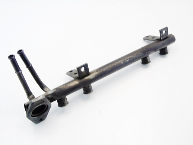 Vstřikovací lišta 781.136M, 781136M 047133319A Skoda pro benzínový motor