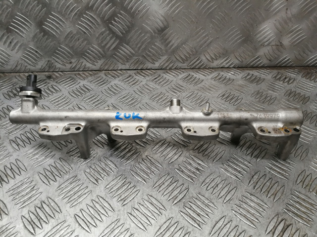 Vstřikovací lišta 7639979, 8643665 BMW pro benzínový motor