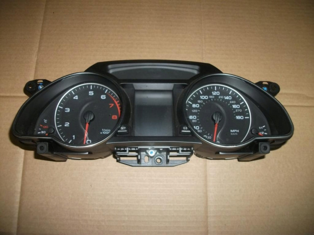 Přístrojová deska Audi