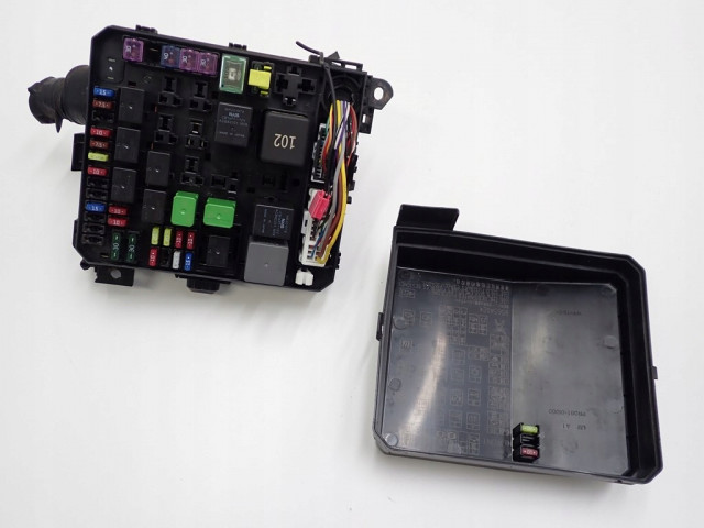 Pojistková skříňka II 10R Mitsubishi