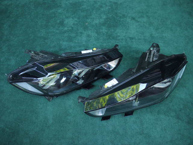 Lampy правая wiązki jaguar xe x760 2015-2019r Правое