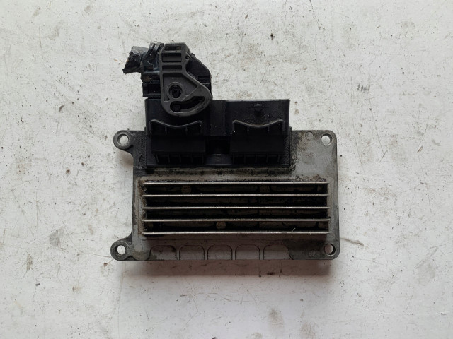 Блок управления renault clio ii 1.2 8200181482 8200232132  8200181482,   Magneti Marelli 