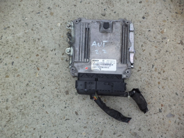 Outlander ii 2.0 did блок управления модуль управления jasło  0281013890, 1860A578  Mitsubishi  