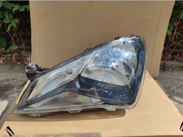 Seat mii 12- lampa h4 hella Левый