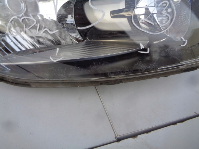 Přední světlo 92102-1Y0, 921021Y0 92102-1Y0 Kia