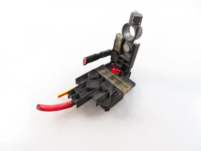 Pojistková skříňka FORD MK6 VI M757105 Inny