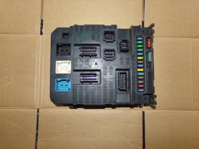 Pojistková skříňka BSI 9663798180 308 T7 Peugeot