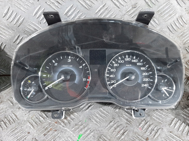 Subaru outback iv 2.0d комплект зажигания модуль управления 22611AP841 22611AP841