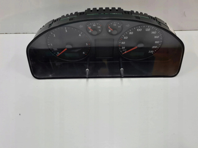 Přístrojová deska Volkswagen 7H0920851D 7H0920851D