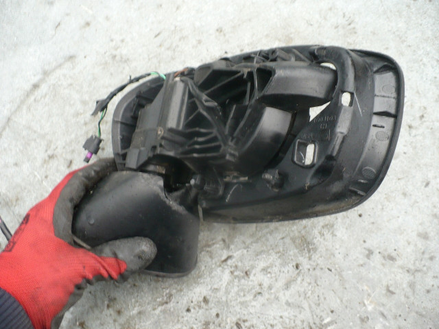 Zpětné zrcátko  Suzuki      LUSTERKO, MECHANIZM 