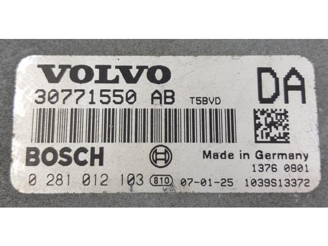 Блок управления двигателем volvo xc 90 2.4 d5 30771550 ab      