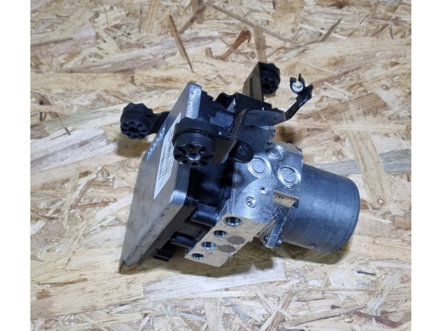 BMW G01 G02 G11 G12 Hlavní brzdový válec ABS 6889214