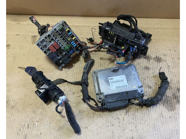 Комплект блоков управления fiat panda ii 55196260 46841645 55196260, S118578020H