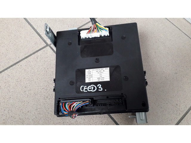 Kia ceed iii 2018-20  модуль управления 95400-j7ck0  95400-J7CK0, 95400J7CK0    