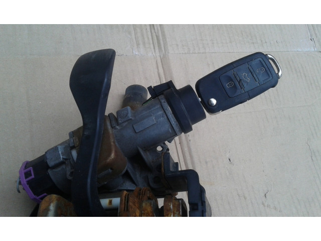 Přístrojová deska Volkswagen 6Q0920800P, 03D906023C