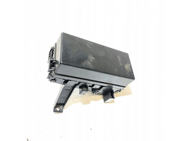 Pojistková skříňka NP300 D23 2.3D Nissan