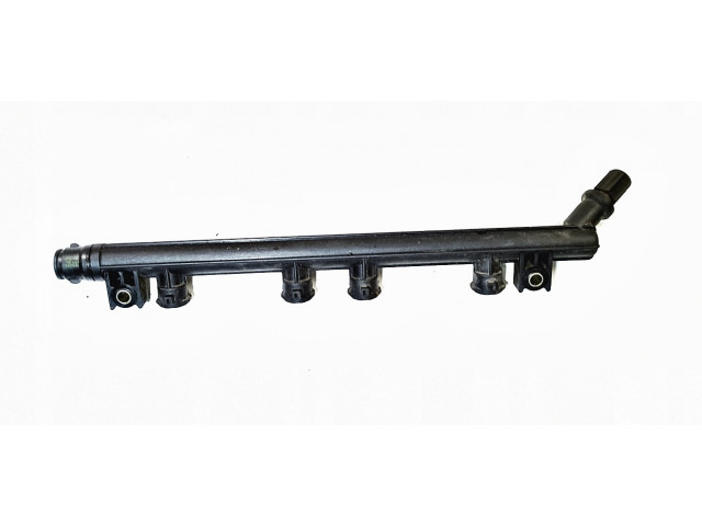 Топливная рампа fiat 1.4 qubo punto fiorino panda  199AXB11, 199AXB1A      