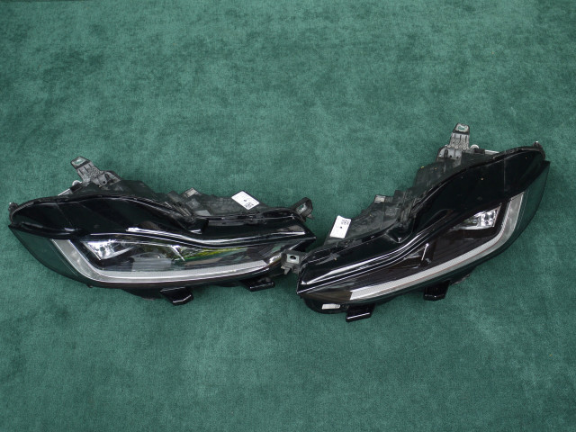 Lampy правая wiązki jaguar xe x760 2019- Правое