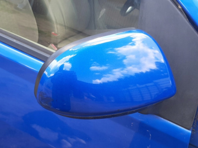 Zpětné zrcátko Daihatsu