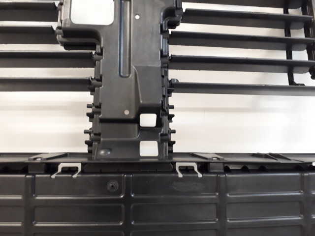 Přední světlo FT4Z8475A FT4Z8475A Inny (zibbii)