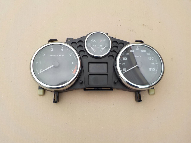 Панель приборов спидометр peugeot 207 1,4 16v 9662903980             