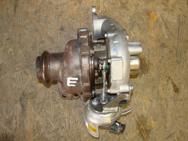 Turbodmychadlo TURBO TURBINA PEUGEOT CITROEN FORD 9804119380