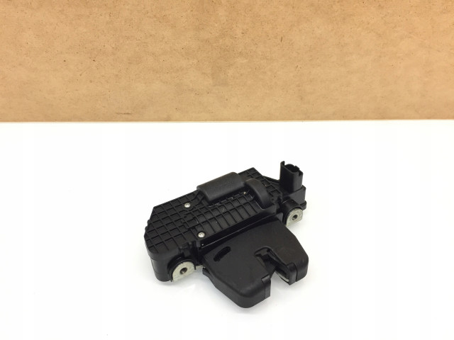 PEUGEOT 2008 II ZAMEK ЗАСЛОНКИ BAGAŻNIKA 9684648680