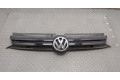 Решетка радиатора  Volkswagen Golf Plus          