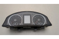 Панель приборов Volkswagen Tiguan 2011-2016 5N0920973B