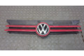 Решетка радиатора Volkswagen Golf 4 1997-2005