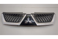 Решетка радиатора Mitsubishi Outlander XL 2006-2012