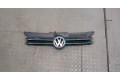 Решетка радиатора  Volkswagen Golf 4 1997-2005          