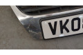 Решетка радиатора  Volkswagen Passat 6 2005-2010          3C0853651B
