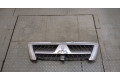 Решетка радиатора Mitsubishi Pajero / Montero 2000-2006 3.2