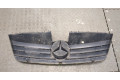 Решетка радиатора  Mercedes Vaneo          