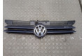 Решетка радиатора Volkswagen Golf 4 1997-2005