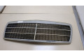 Решетка радиатора  Mercedes E W210 1995-2002          