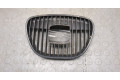 Решетка радиатора  Seat Ibiza 3 2001-2006          