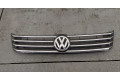 Решетка радиатора  Volkswagen Passat 8 2015-          