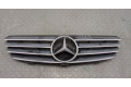 Решетка радиатора  Mercedes CLK W209 2002-2010          